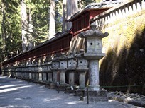 Tokyo - Parc National de Nikko - Sanctuaire Toshogu - lanternes