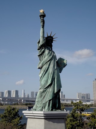 Tokyo - Odaiba - Statue of Liberty