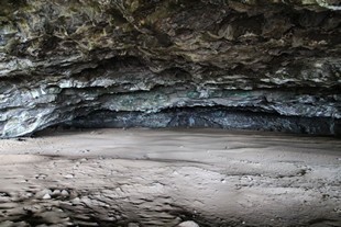 Kauai - Maniniholo Dry Cave - view #1