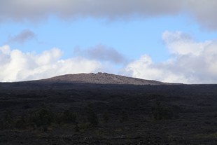 Big Island - Volcanoes National Park - Chain of Craters Road - Mau Loa o Mauna Ulu - volcanic cone