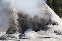 Yellowstone National Park - Old Faithful Village - Upper Geyser Basin - Giant Geyser boiling